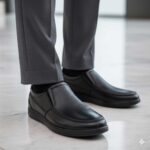 کفش آوا زیگزال بی بند مردانه با رویه چرم طبیعی و طراحی شیک، مناسب استفاده روزمره- فروشگاه تبریزپا